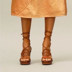 Tory Burch Miller Braided 90mm Wedge Dark Ambra 9